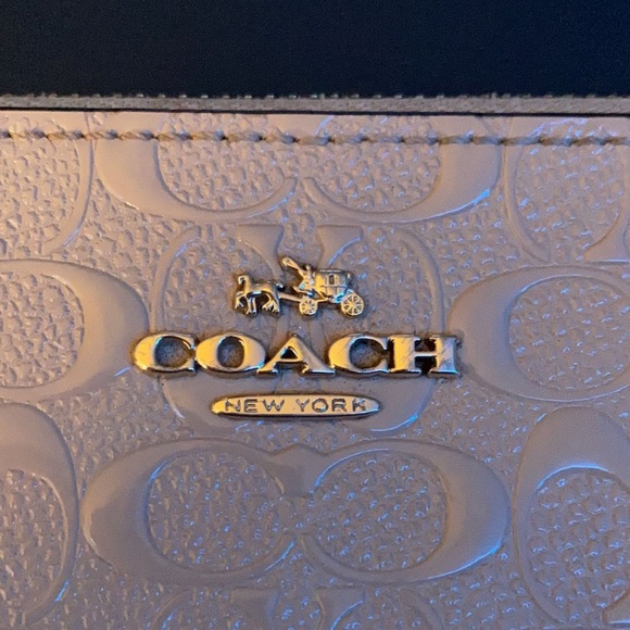 NEW COACH WALLET - Picture 2 of 8